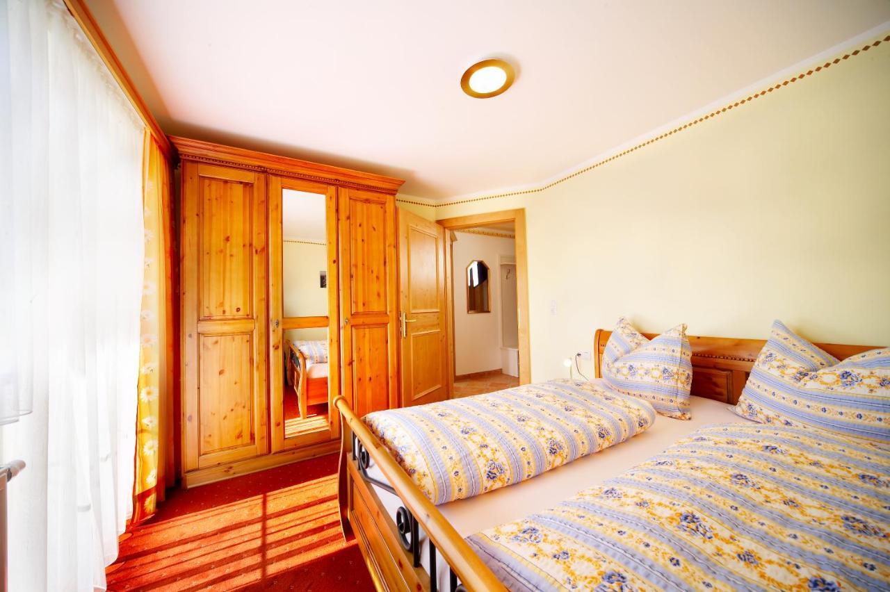 Biohotel Castello Koenigsleiten Кёнигслайтен Экстерьер фото