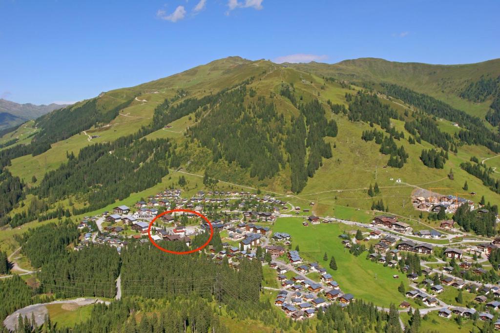 Biohotel Castello Koenigsleiten Кёнигслайтен Экстерьер фото