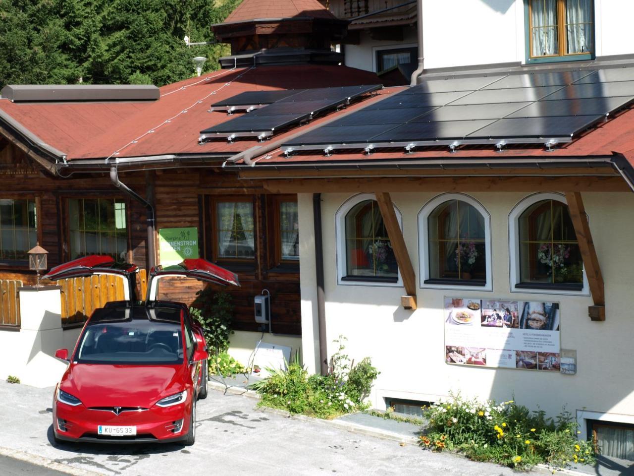 Biohotel Castello Koenigsleiten Кёнигслайтен Экстерьер фото